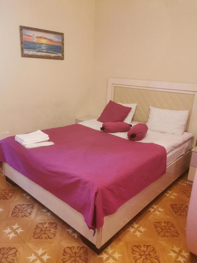 Narek+ Hotel Arrinj Cameră foto